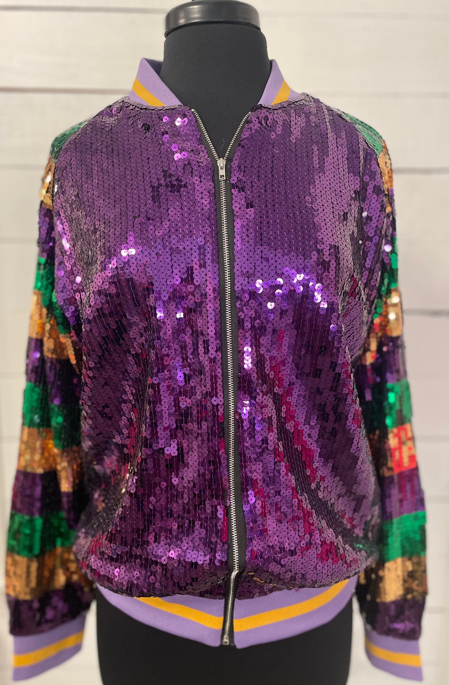 Mardi Gras Sequin Bomber Jacket, Mardi Gras Sequin Jacket, Multicolor Sequin Jacket, Sequin Bomber Jacket, Woman Jacket, Mardi Gras outfit, Sequin Jacket, Mardi Gras Jacket