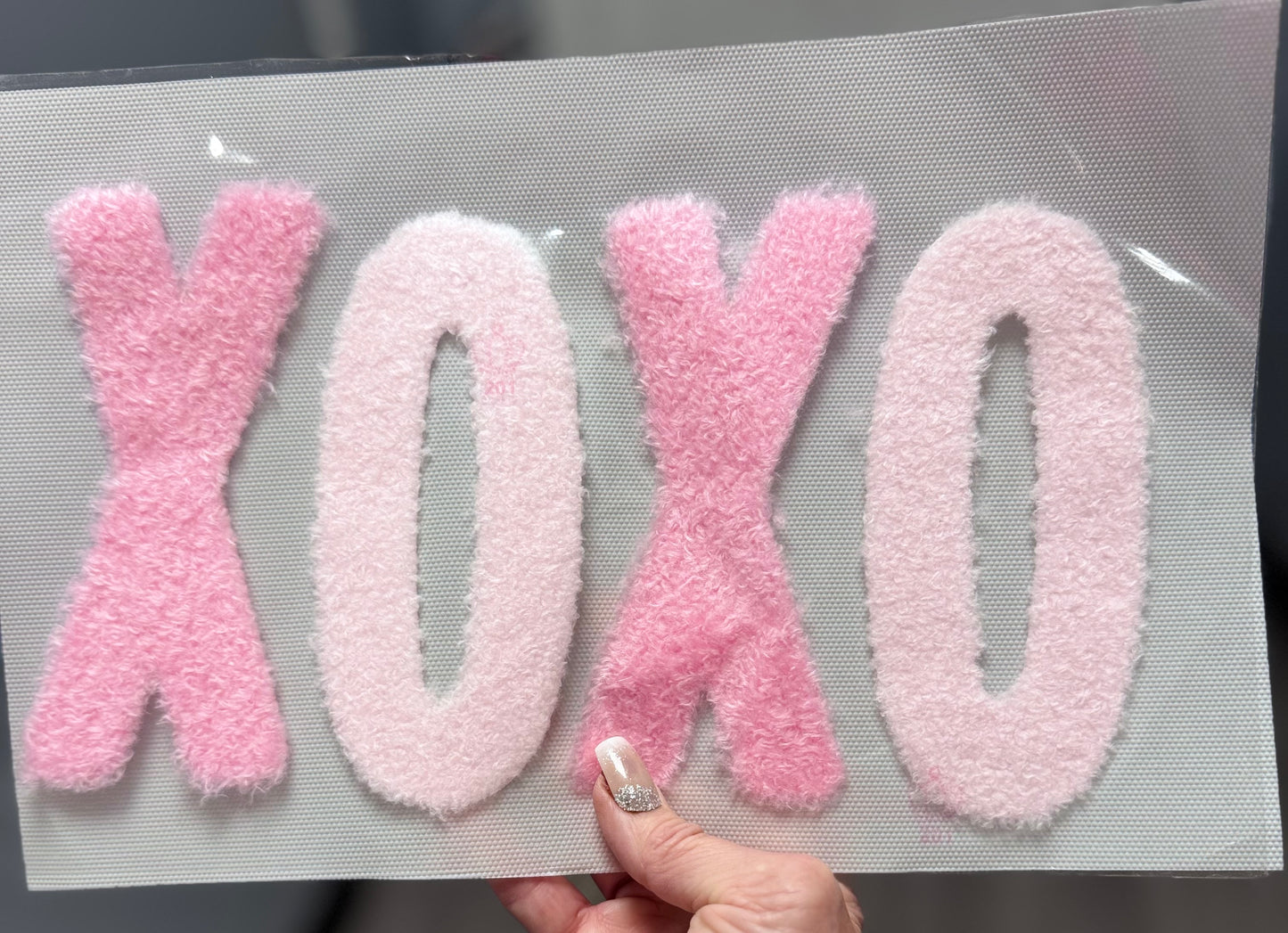 Fluffy Valentines Patch, DIY XOXO Pink Patch