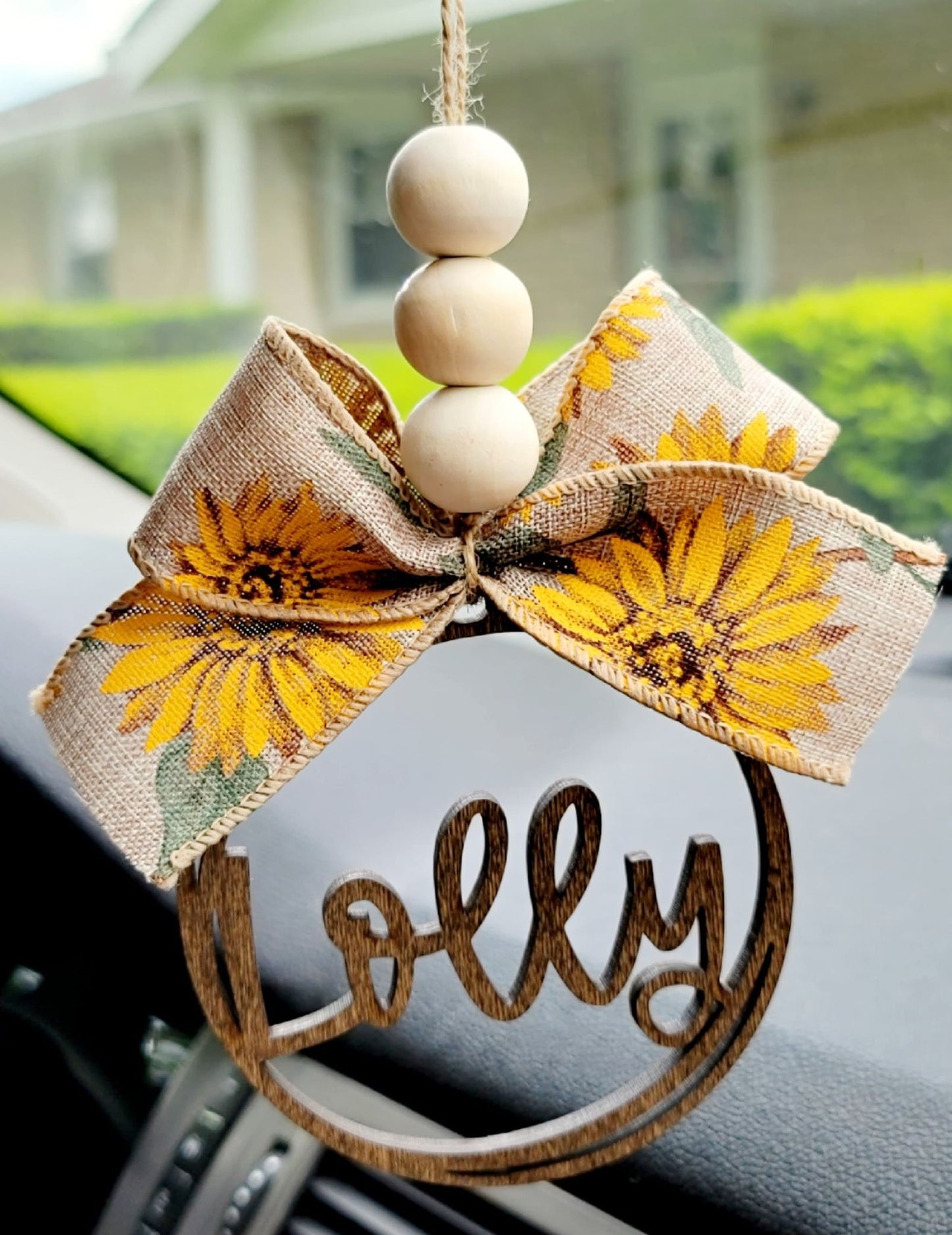 Car Charm Ornament MAMA WITH CHEETAH BOW WHERE APPLICABLE